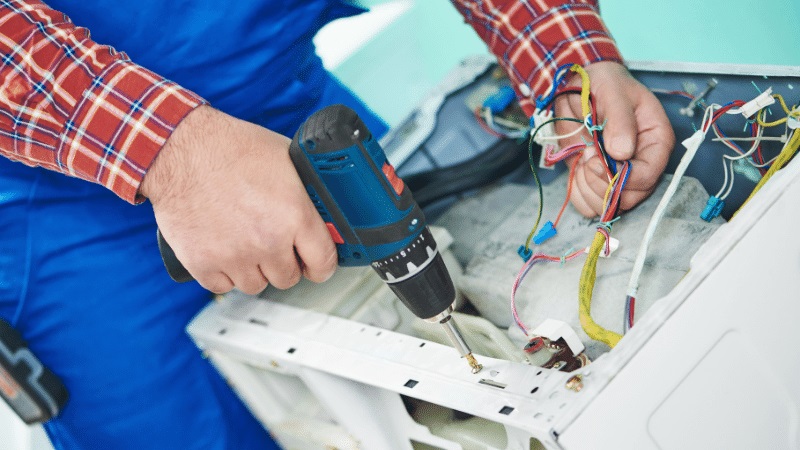 Büyükçekmece Termoteknik Termoteknik çamaşır makinesi kart tamiri – Su almama arızası orijinal parça ile giderildi. - Teknik servis örneği